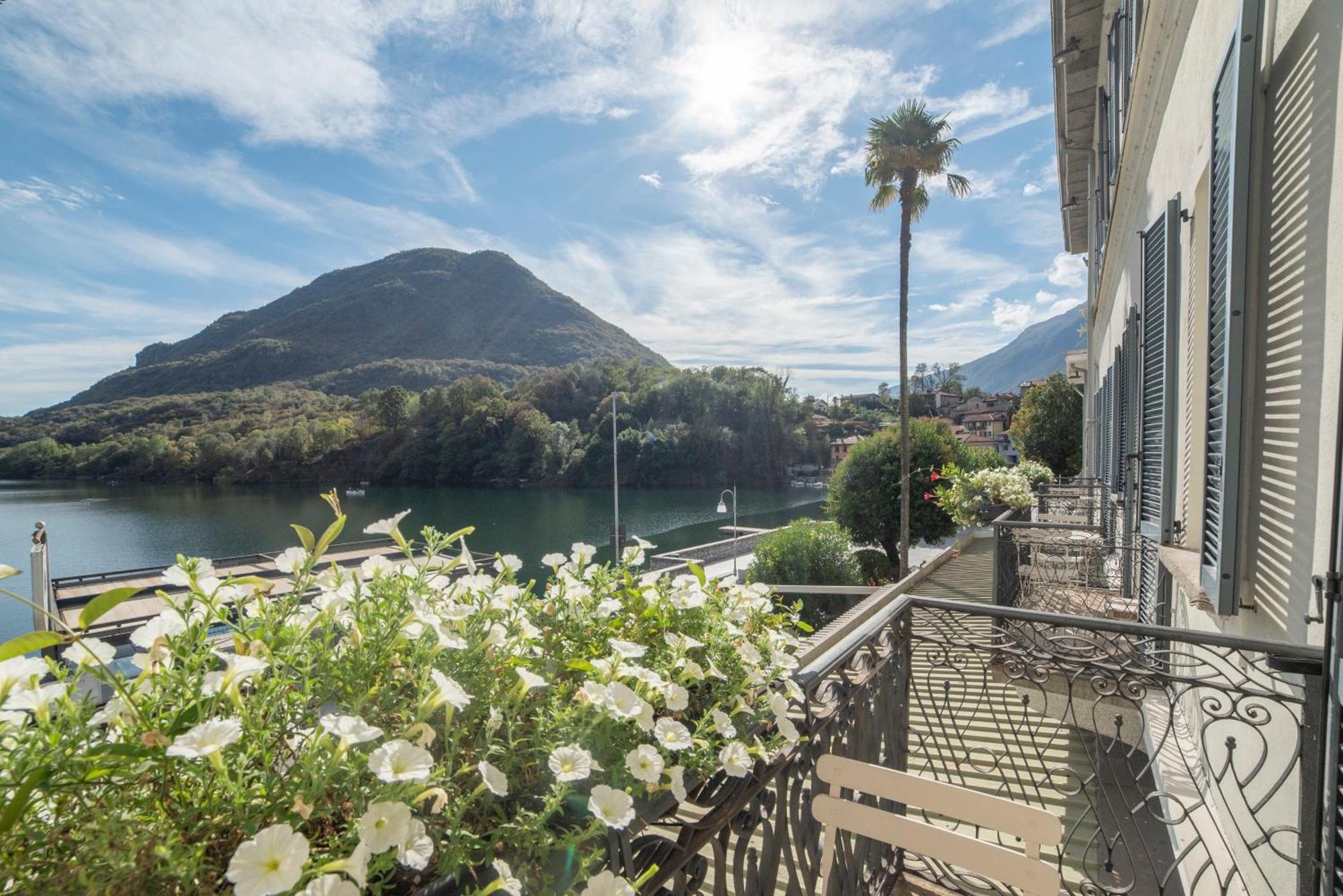 Hotel Due Palme Mergozzo Eksteriør billede